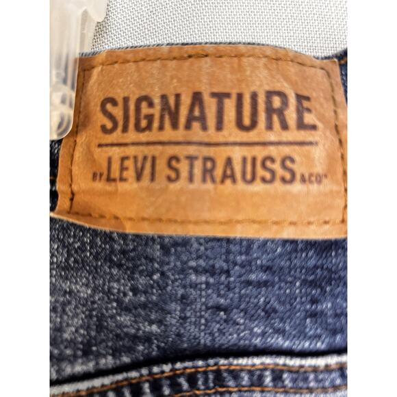 Levi Strauss SIgnature Jeans Men's 40 Straight Leg Medium Wash Work Outdoors - Picture 3 of 8
